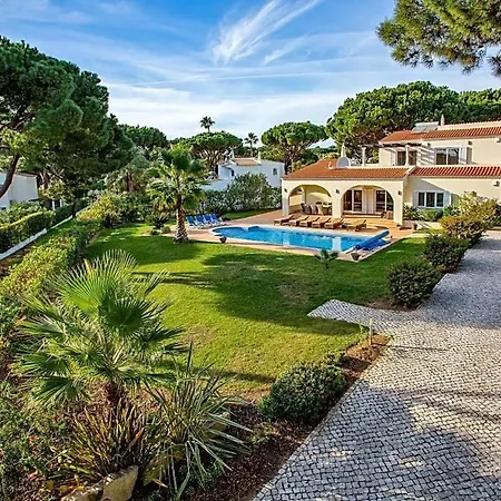 Sleeps 10 With Pool Air Con And Wifi *